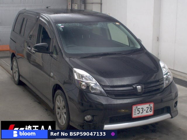 2016 Toyota Isis
