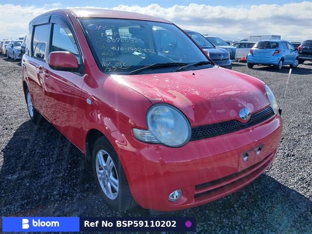 2004 Toyota Sienta