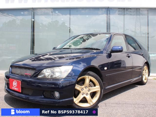 2000 Toyota Altezza