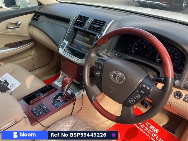 2009 Toyota Crown Majesta