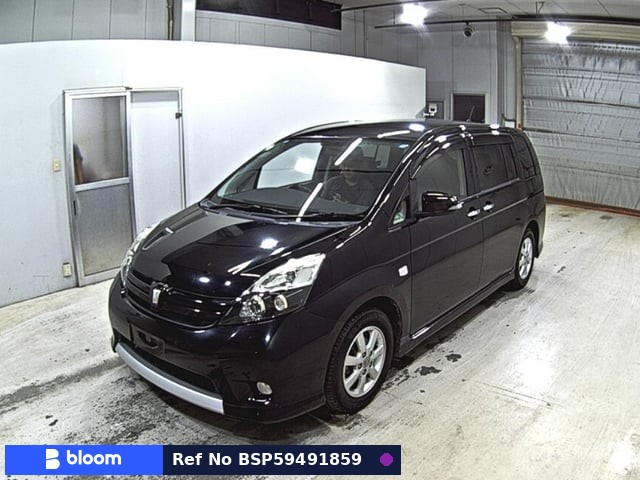 2014 Toyota Isis