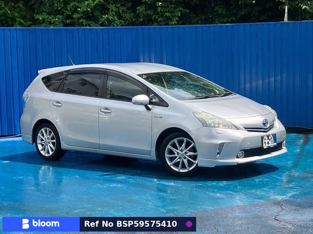 2013 Toyota Prius Alpha