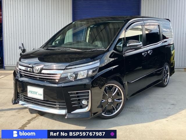 2017 Toyota Voxy