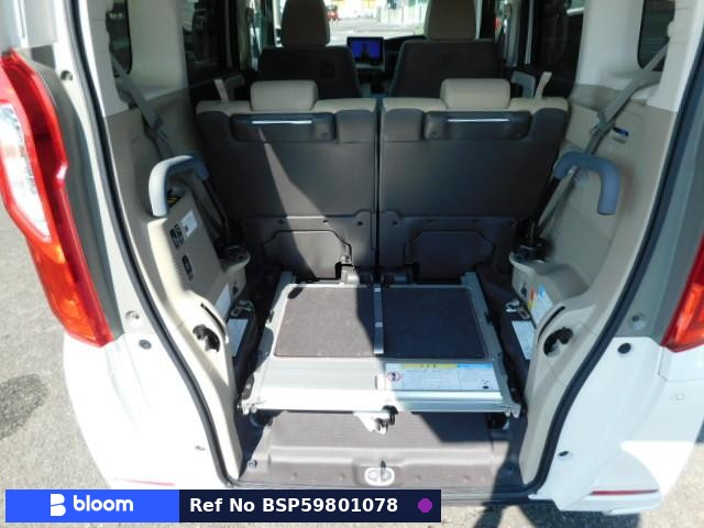 2018 Honda N BOX