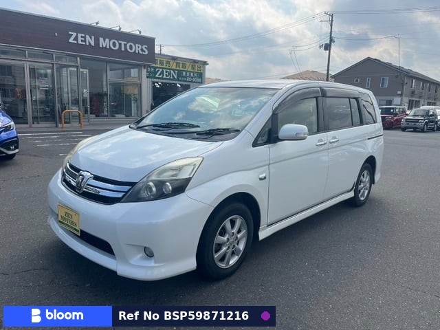 2012 Toyota Isis