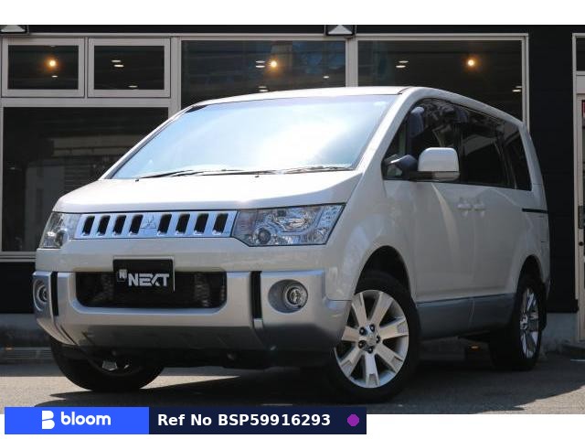 2014 Mitsubishi Delica D5