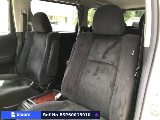 2010 Toyota Alphard