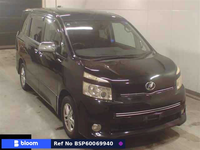 2010 Toyota Voxy