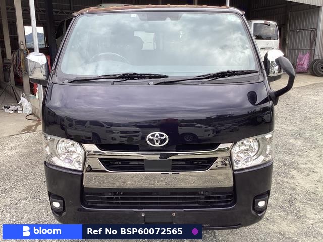 2022 Toyota Hiace VAN