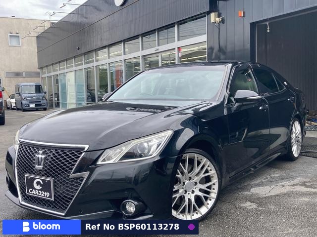 2013 Toyota Crown