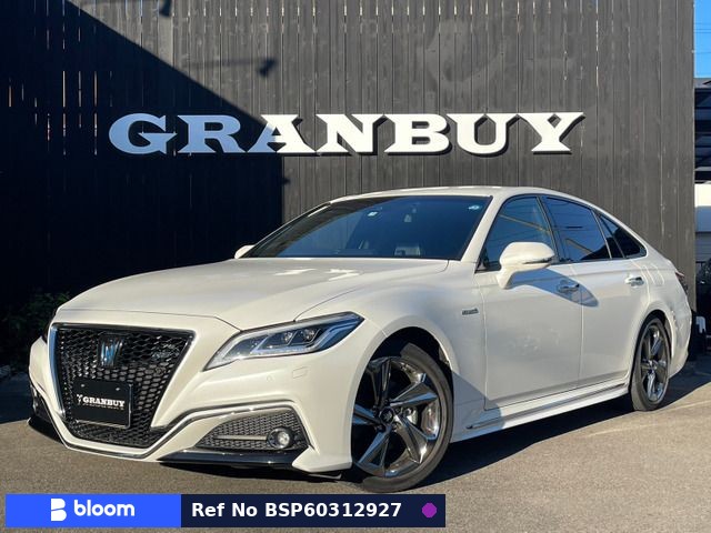 2019 Toyota Crown Hybrid