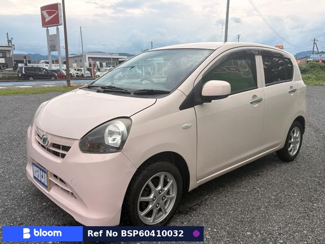 2011 Daihatsu Mira ES