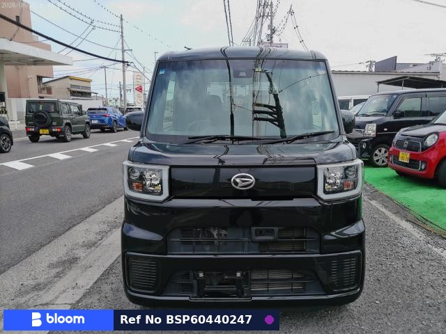 2017 Daihatsu Hijet Caddie