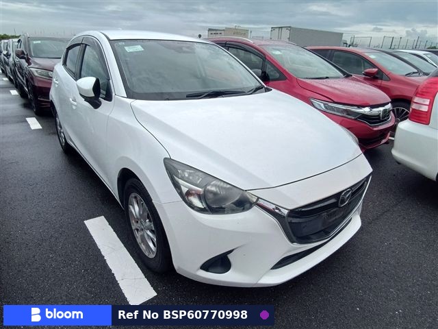 2017 Mazda Demio