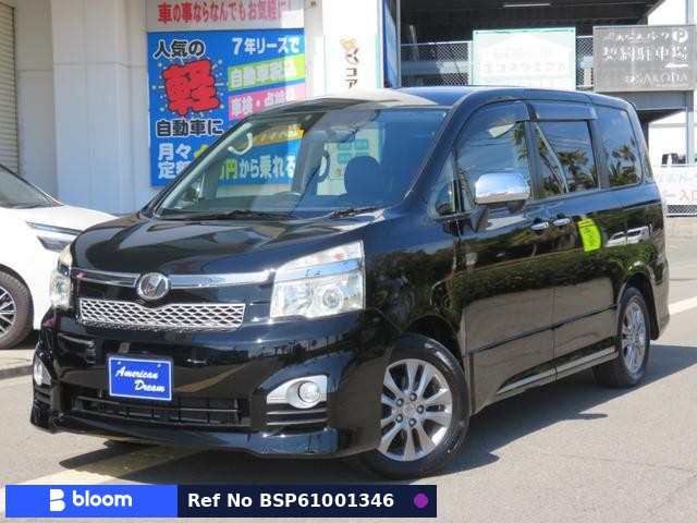 2013 Toyota Voxy