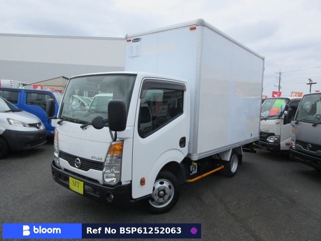 2015 Nissan Atlas Truck