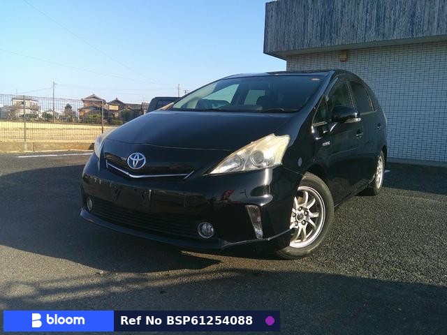 2014 Toyota Prius Alpha