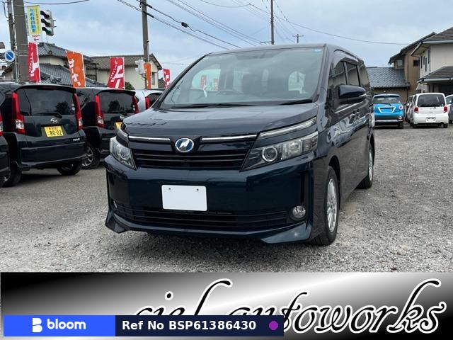 2014 Toyota Voxy