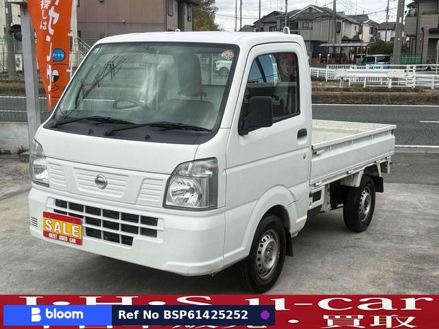 2016 Nissan NT100CLIPPER