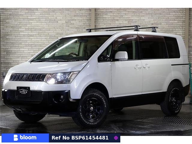 2007 Mitsubishi Delica D5