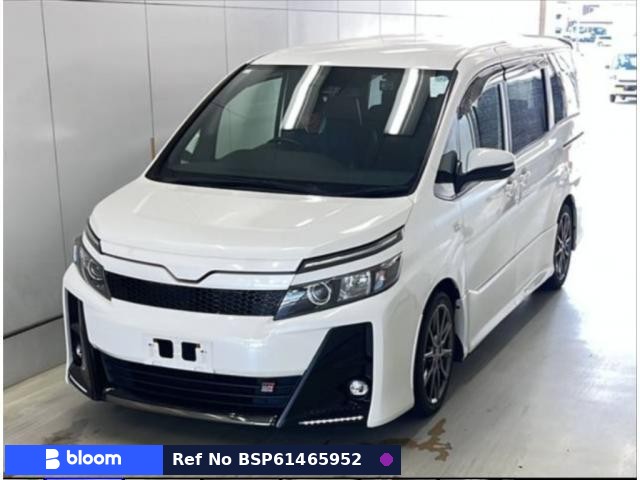 2021 Toyota Voxy
