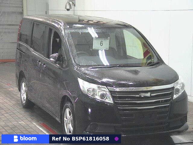 2014 Toyota Noah
