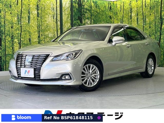 2017 Toyota Crown Hybrid