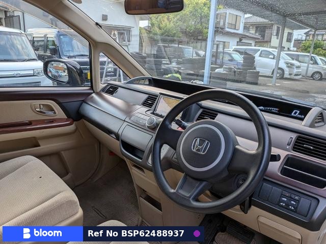 2006 Honda Step Wagon