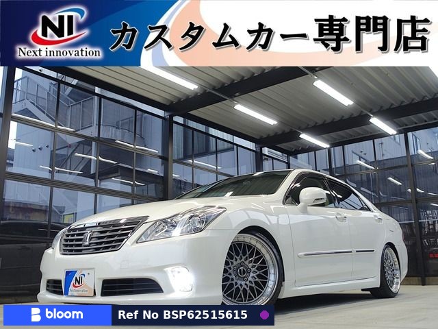 2010 Toyota Crown