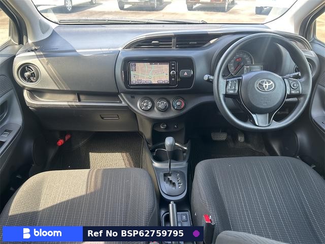 2017 Toyota Vitz
