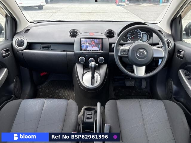 2012 Mazda Demio
