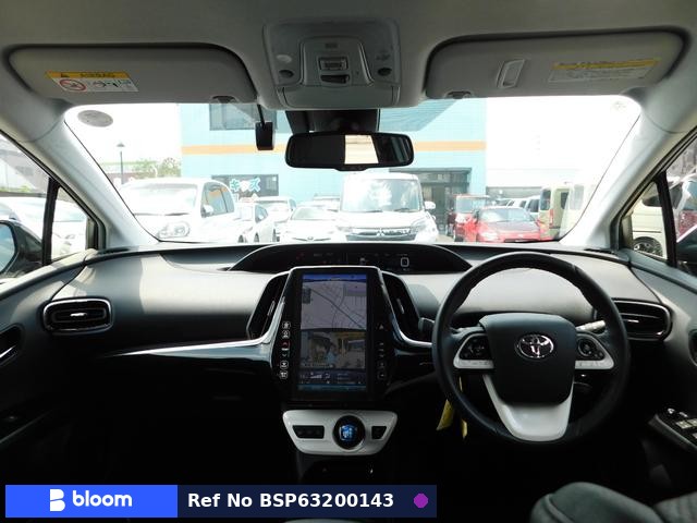 2017 Toyota Prius PHV