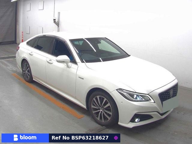 2018 Toyota Crown Hybrid