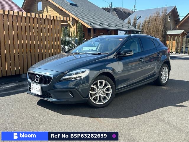 2017 Volvo V40