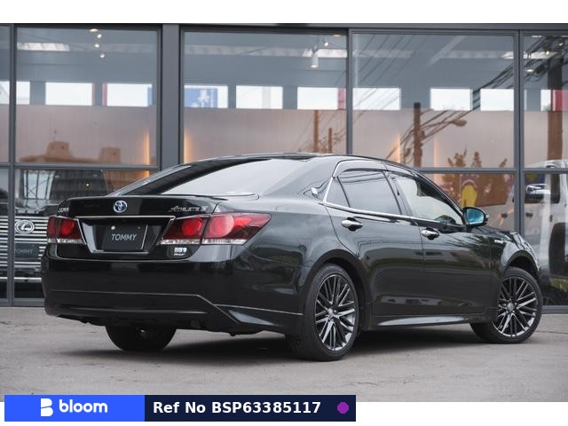 2014 Toyota Crown Hybrid