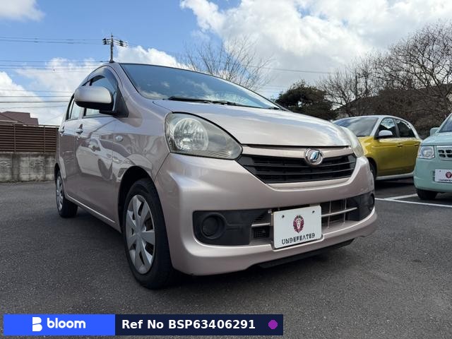 2013 Daihatsu Mira ES
