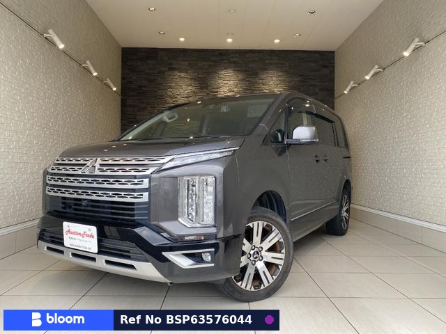 2021 Mitsubishi Delica D5