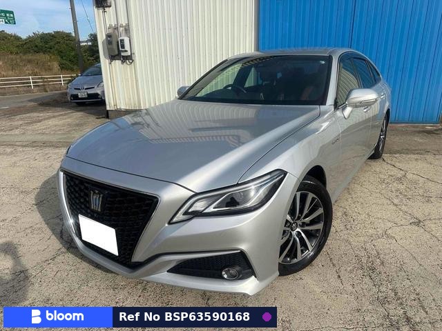 2018 Toyota Crown Hybrid