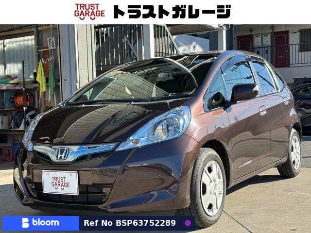2013 Honda FIT Hybrid