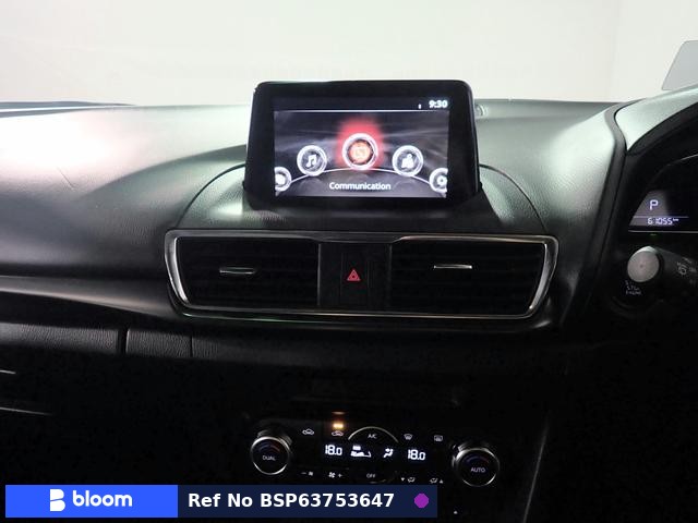 2016 Mazda Axela Sport
