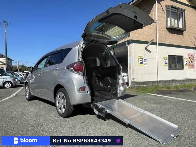 2015 Toyota Ractis
