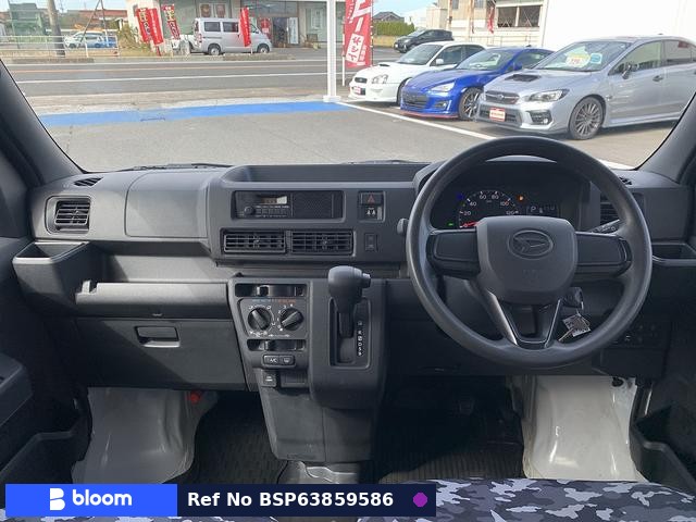2023 Daihatsu Hijet Cargo