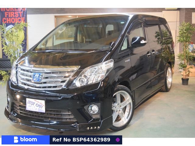 2013 Toyota Alphard Hybrid