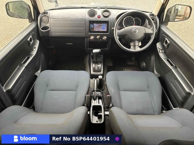 2012 Nissan Kicks