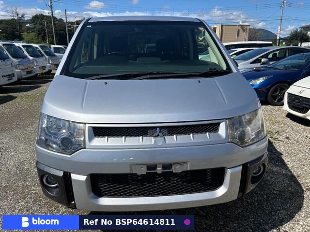 2009 Mitsubishi Delica D5