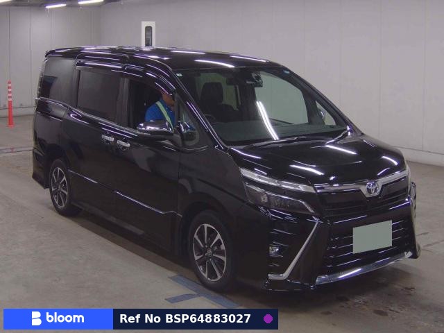 2021 Toyota Voxy