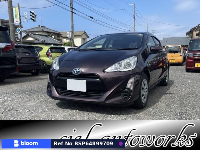 2015 Toyota Aqua