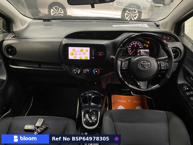 2016 Toyota Vitz