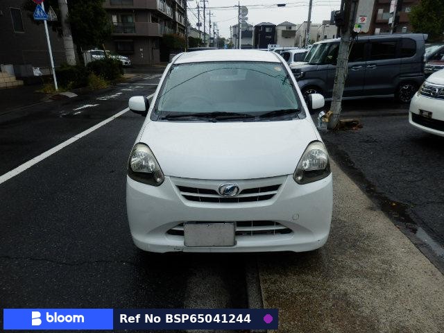 2012 Daihatsu Mira ES