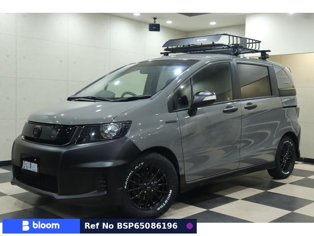 2013 Honda Freed Spike Hybrid